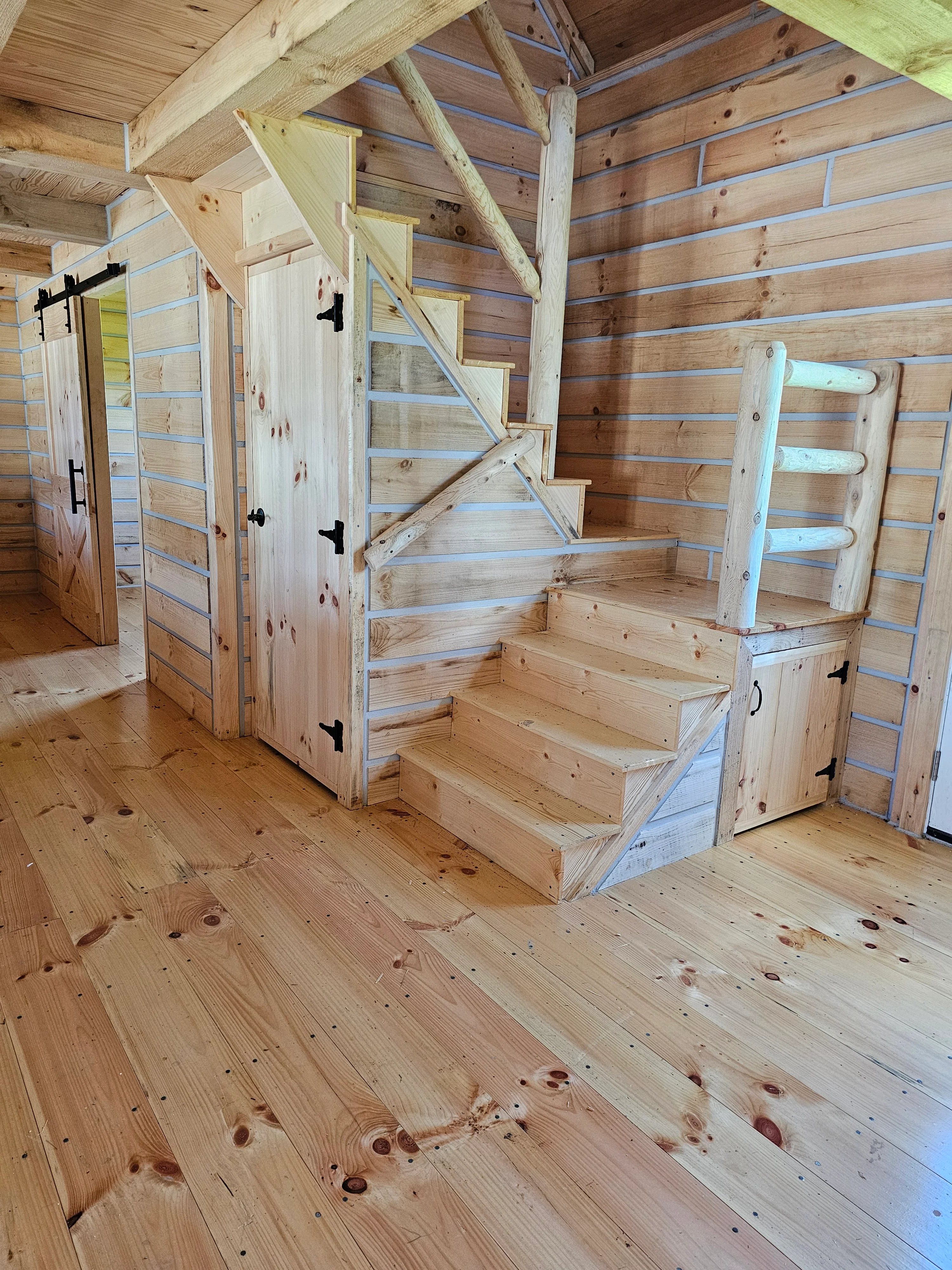 Big Bertha Rustic Cabin - Kentucky Pricing (Shipping & Set up fees included in our pricing) - Image 19