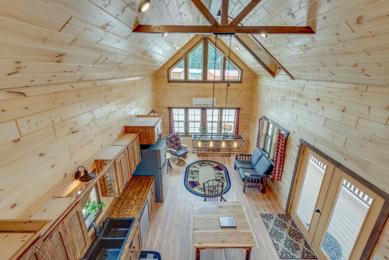The Chattanooga Cabin (Shipping and set up pricing based on your state!) - Image 15