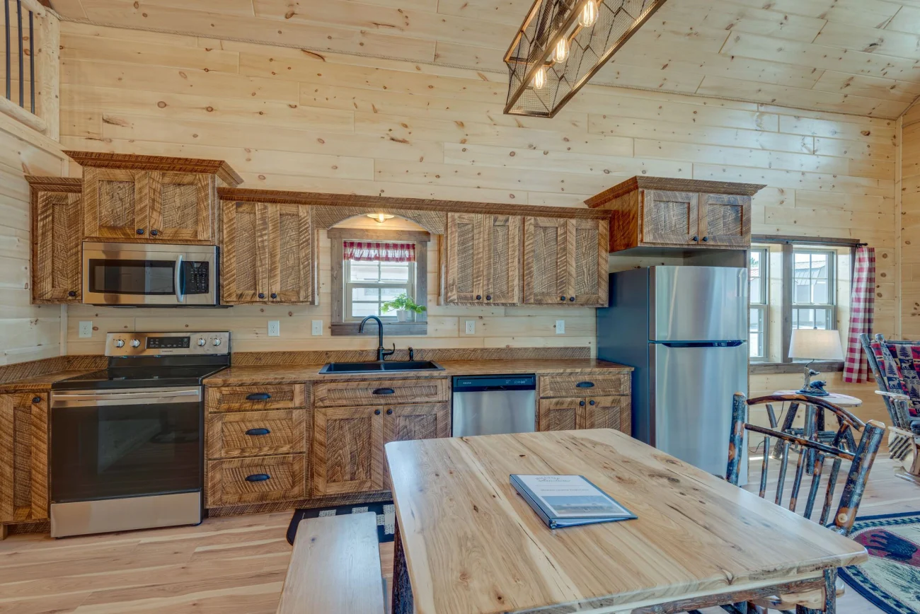 The Chattanooga Cabin (Shipping and set up pricing based on your state!) - Image 5