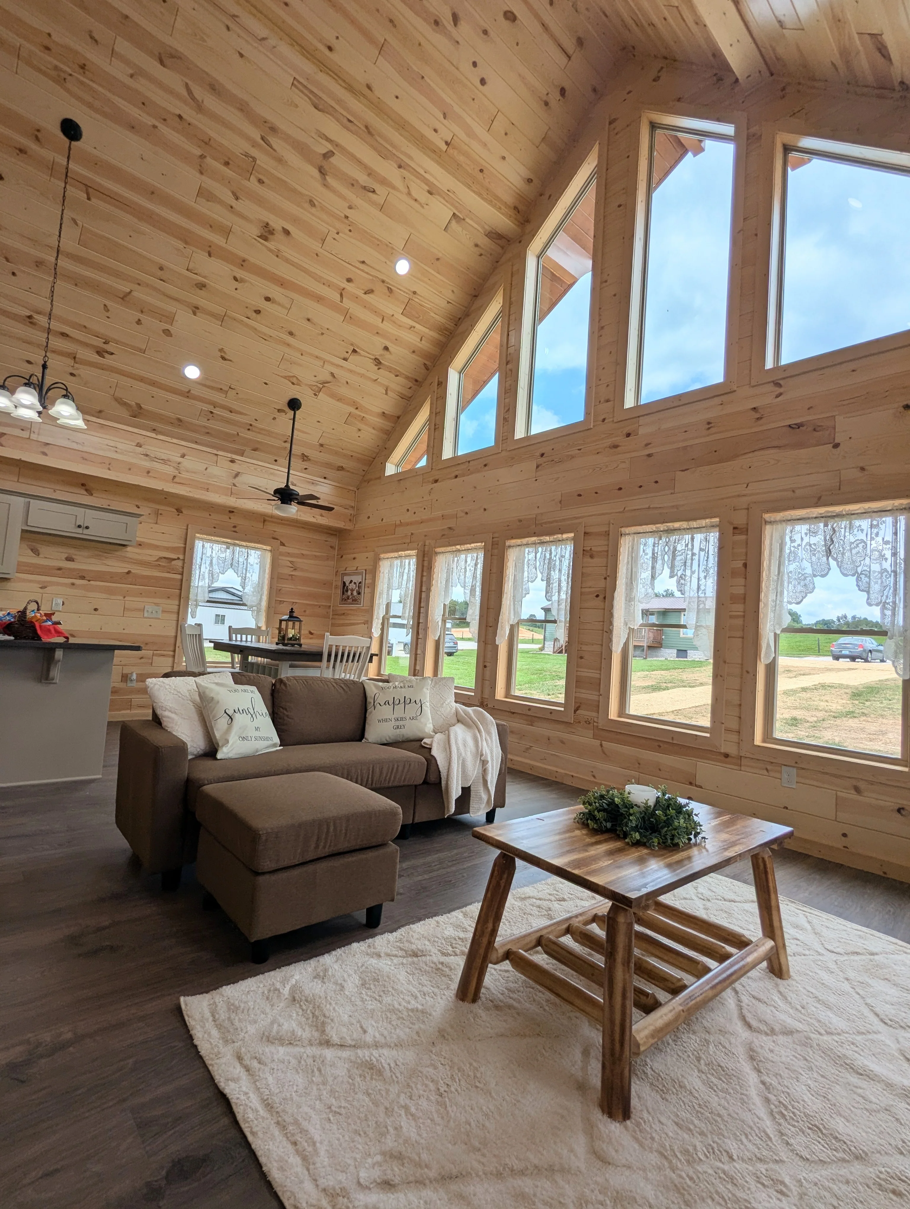 The Gatlinburg Lodge Amish Built Modular Cabin - Image 39