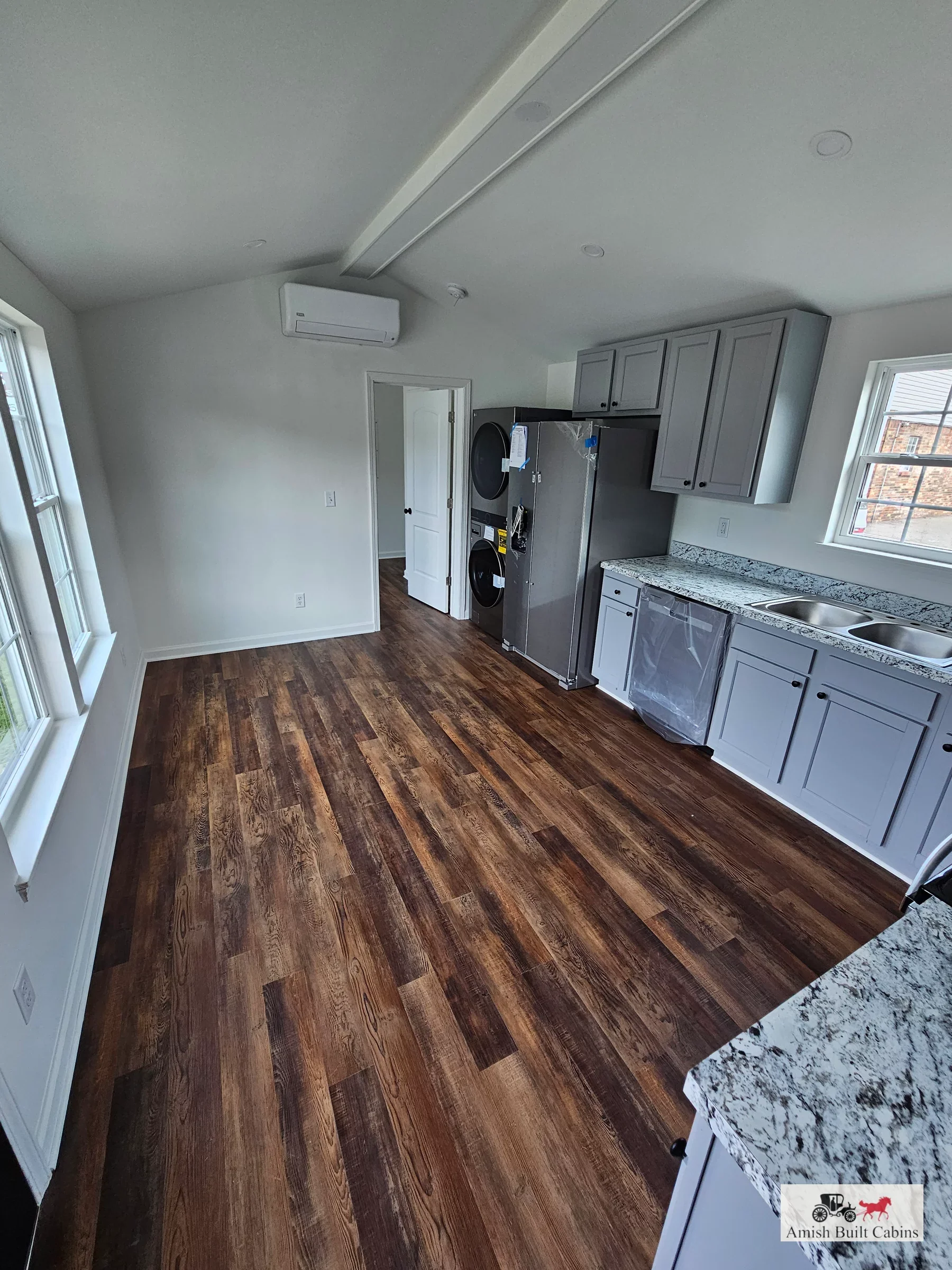 The Snow White Cottage (1 bed 1 bath or 2 bed 1 bath options) - Image 36