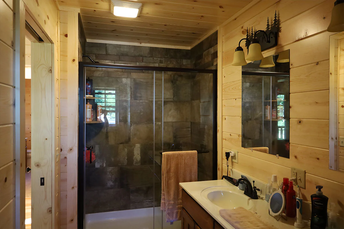 The Yellowstone Amish Built Modular Cabin - Image 6